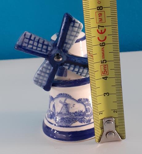 Holandský veterný mlyn delft blue delfino, 
