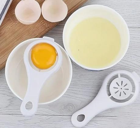 Separátor na bielka,