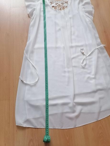 Biele sviatočné šatky s čipkou - l/40, l