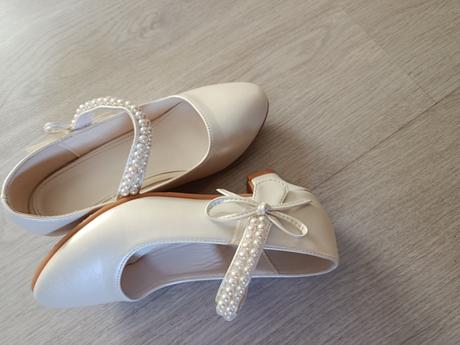 Slávnostné topánky, 35