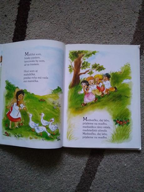 Varila mysicka kasicku,