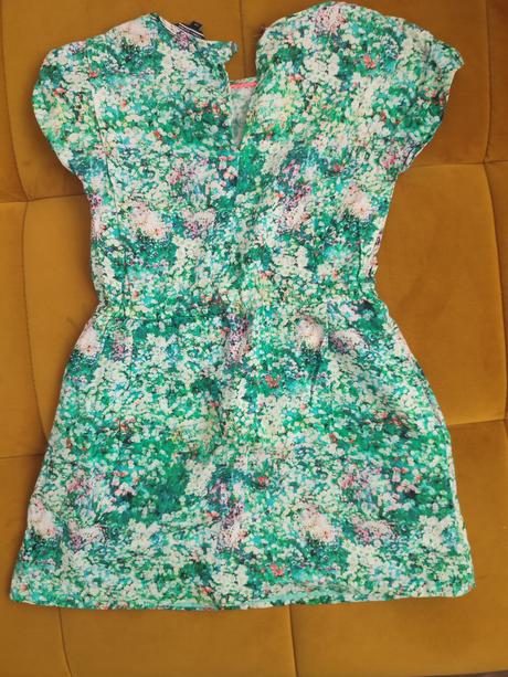 Romantické šaty, tommy hilfiger,128