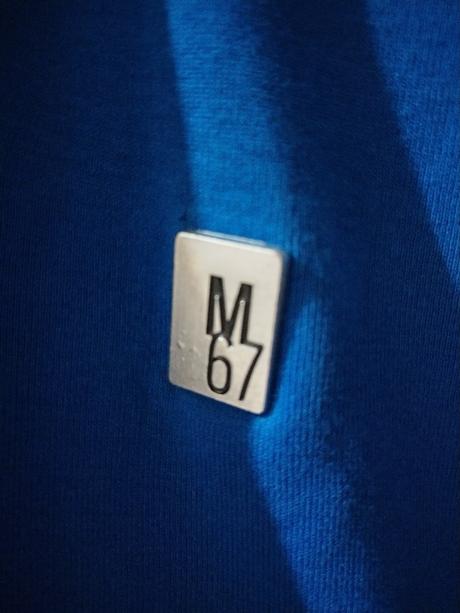 Zaujímavý modrý sveter, l