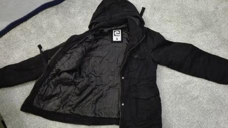 Športovo-elegantný čierny kabát vel.-m , m