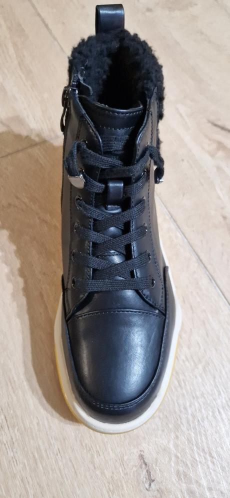 Zateplené dievčenské členkové topánky, baťa,37