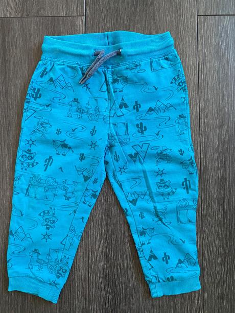 Chlapčenské tepláky velk.86, 86