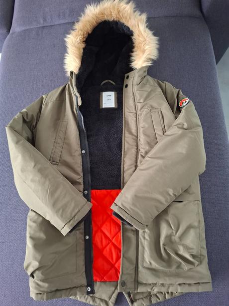 Bunda párka, sinsay,158