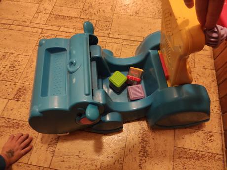 Odrážadlo hrošík,