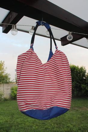 Priestranná (plážová) taška,