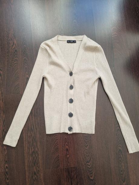 Damske tricko, f&f,38