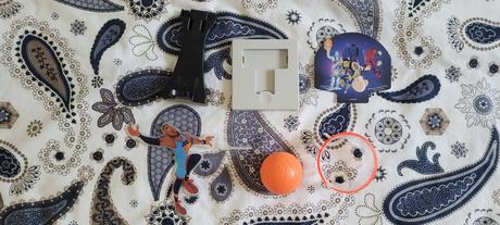 Hracka z mcdonald's,