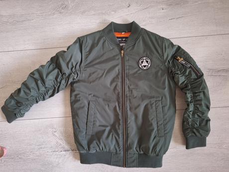 Jesenná bunda top stav, f&f,152