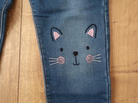 Dievčenské elastické rifle f&f 122 (6-7r) top stav, f&f,122