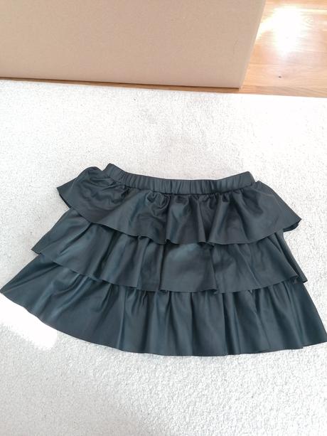 Koženková sukňa, terranova,140