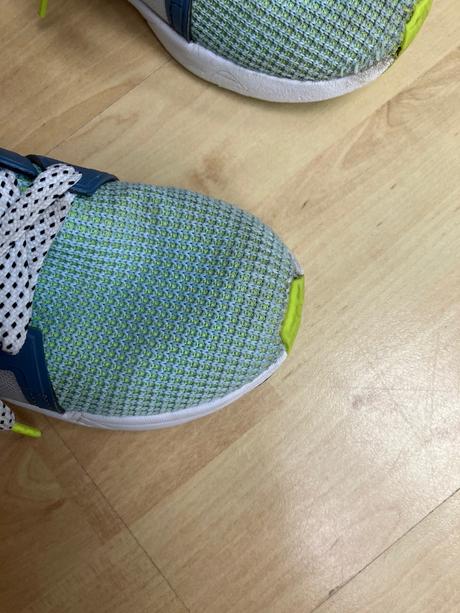 Jarne tenisky, reserved,32