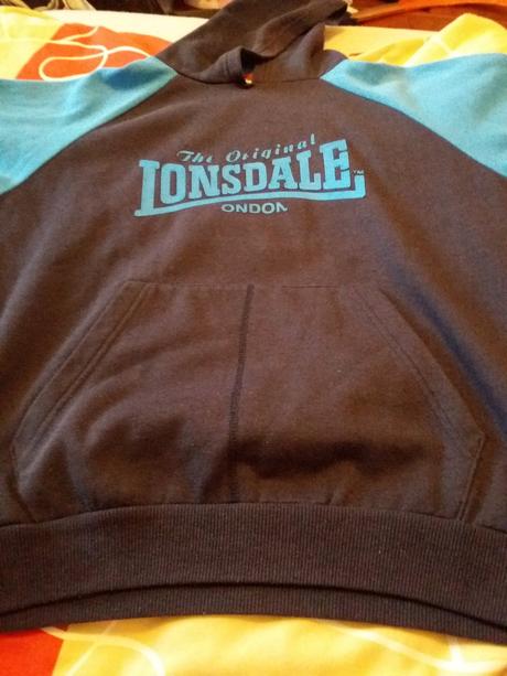 Mikinka, lonsdale,146