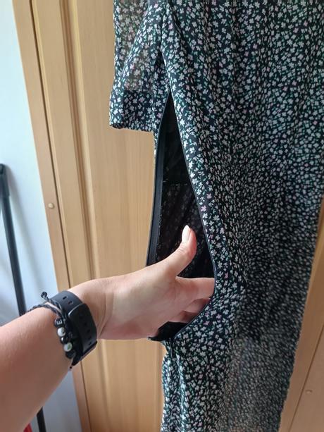 Šaty letné, 38, hm, čierne s drobnými kvietkami, h&m,38