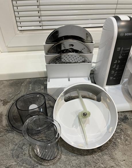 Bosch mum 4855/08 kuchynský robot 600w, bosch