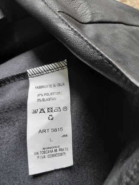 Koženková sukňa, m