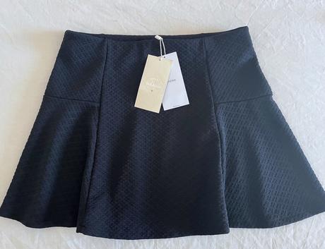 Bershka štrukturovaná sukňa vel.m-l, bershka,l / m