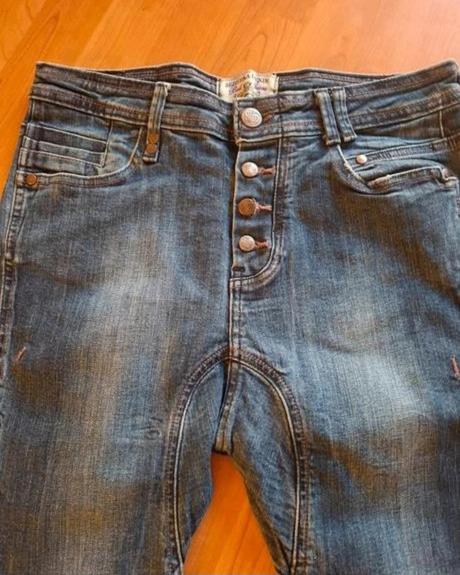 Dámske rifle, bershka,36