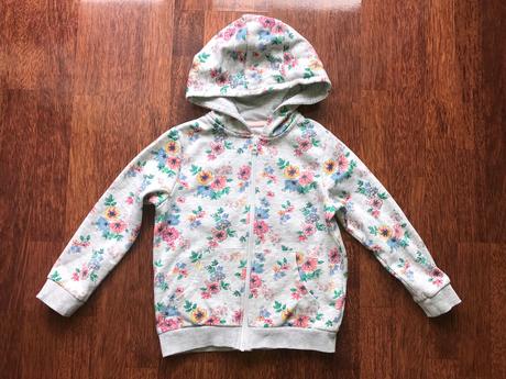 Mikina zn.f&f na 6-7 rokov, f&f,122