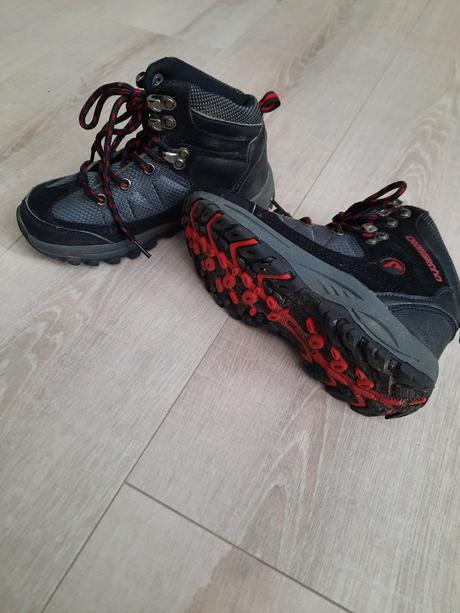 Turistické topánky, 30