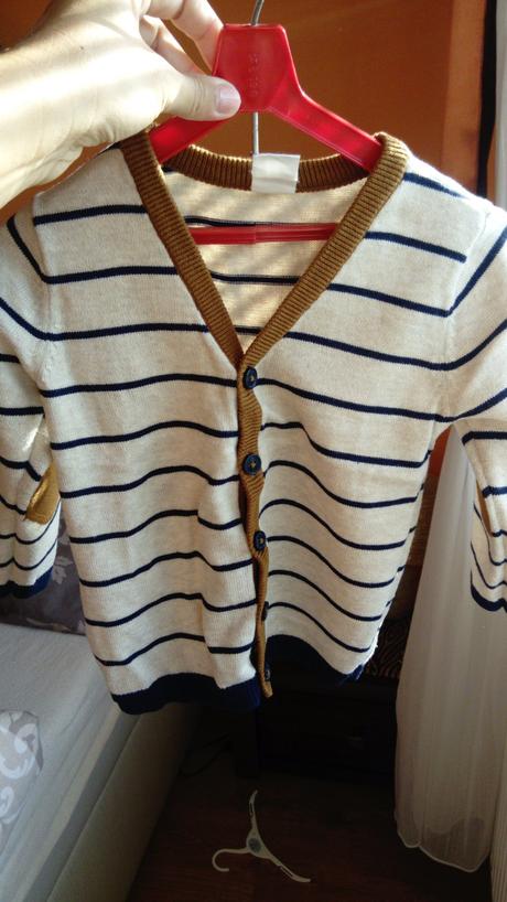 Svetriky, h&m,86