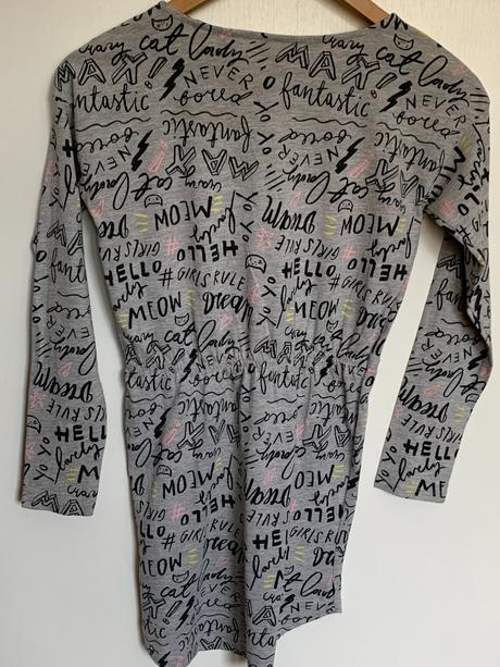 Reserved šaty s nápisom, reserved,146