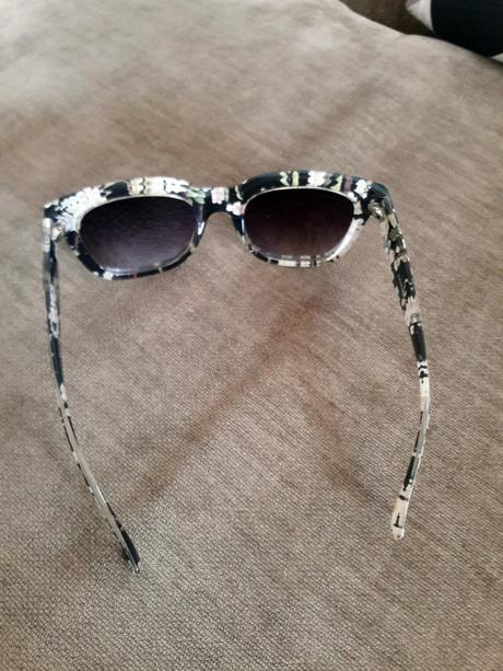 Slnečné okuliare talianskej značky coconuda,