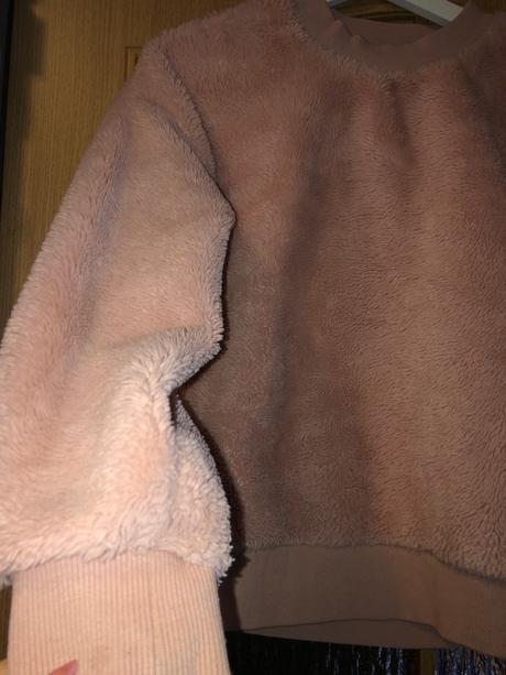 Dámsky chlpatý svetrík, amisu,xs