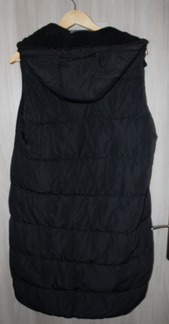 Čierna vesta č. m, m