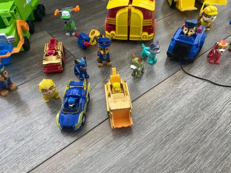 Paw patrol / labkova patrola centrala,