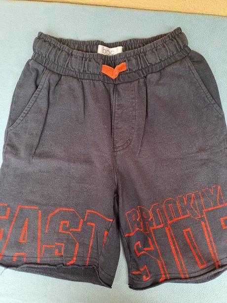 Bermudy chlapcenské, 134