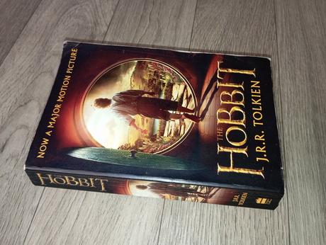 Tolkien - hobbit paperback, 
