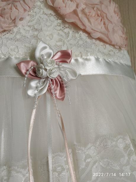 Šaty pre malú družičku, 104