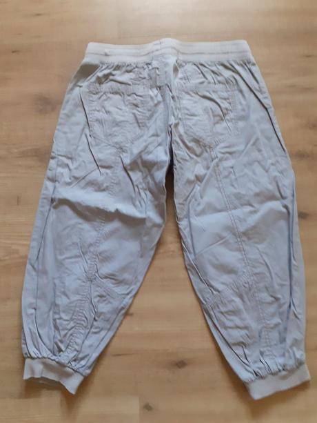 Tenké 3/4 nohavice, 38