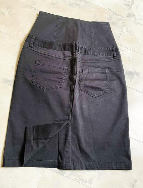 Zaujímavá sukňa, vero moda,34