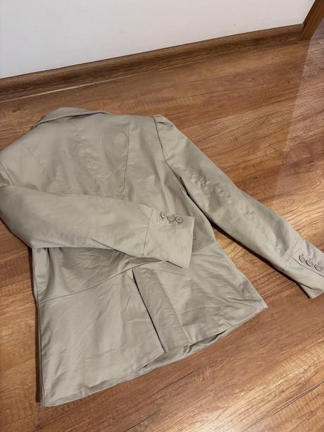 Krásne elegantne damske sako veľ s, s