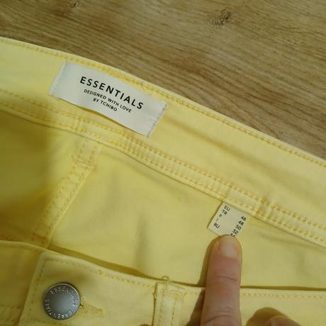 Bledožlté 7/8 rifle, tchibo,48