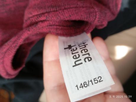 Tenší pulóver, c&a,146
