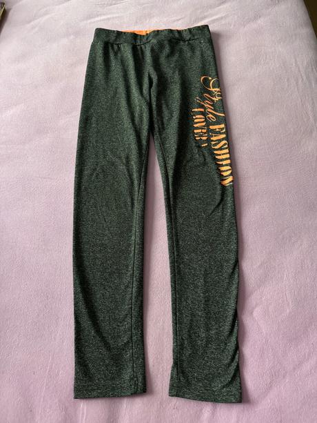 Športové legíny, 146