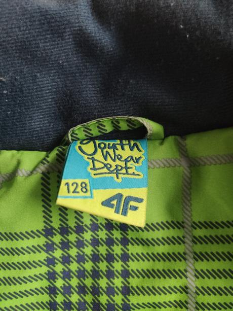 Chlapčenská vetrovka 4f, 128