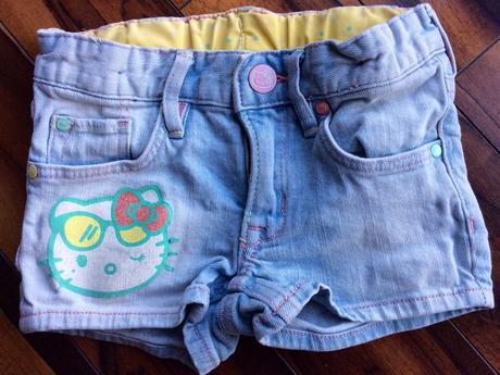 Hello kitty riflove sortky h&m 400, h&m,92