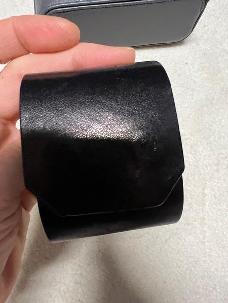 Givenchy rockstud naramok, givenchy