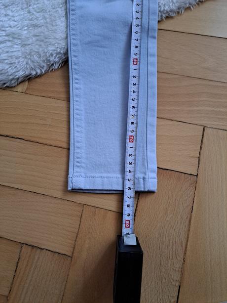 Nohavice, reserved,134