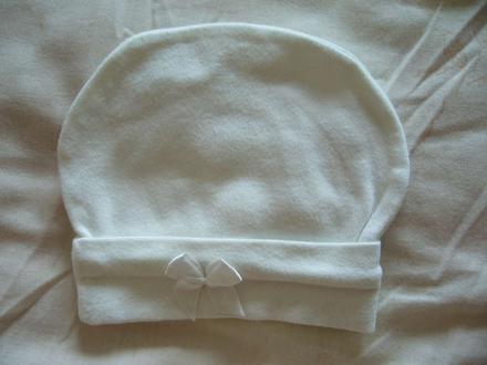 Biela čipka s mašličkou, 62