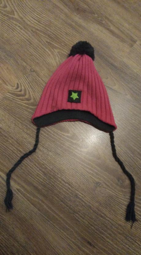 Podšitá pletená čiapka, 92