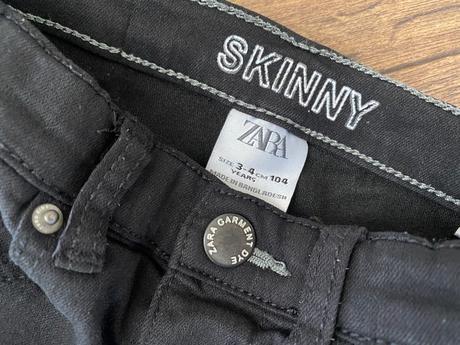 Čierne rifle zara, zara,104