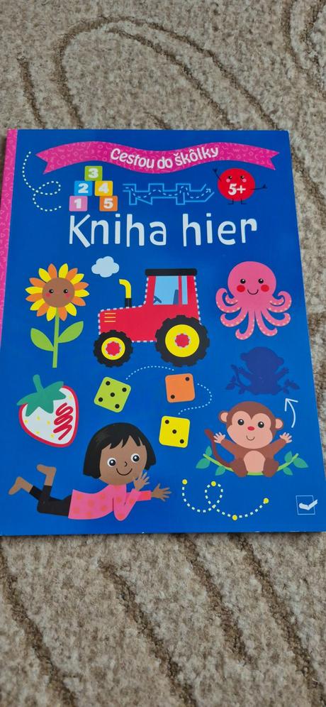 Kniha hier,